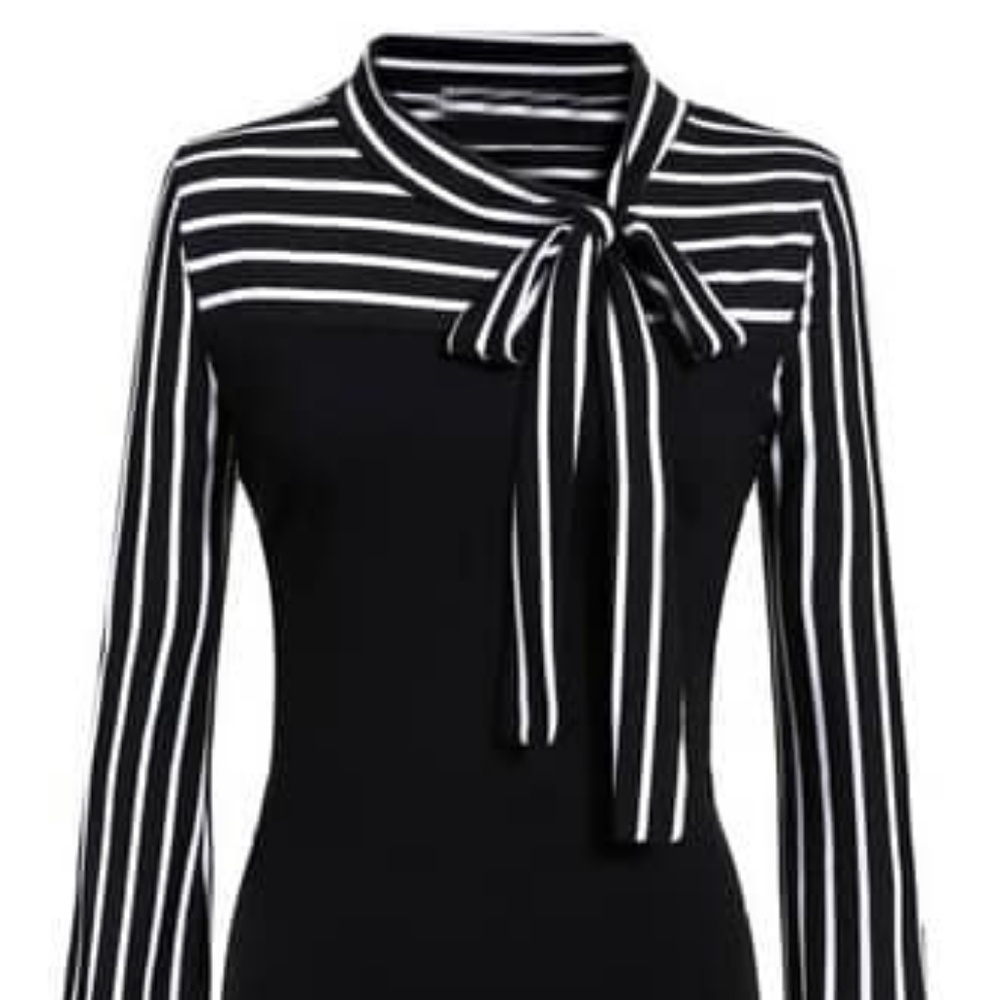 Elegant Knot Standing Collar Bouse